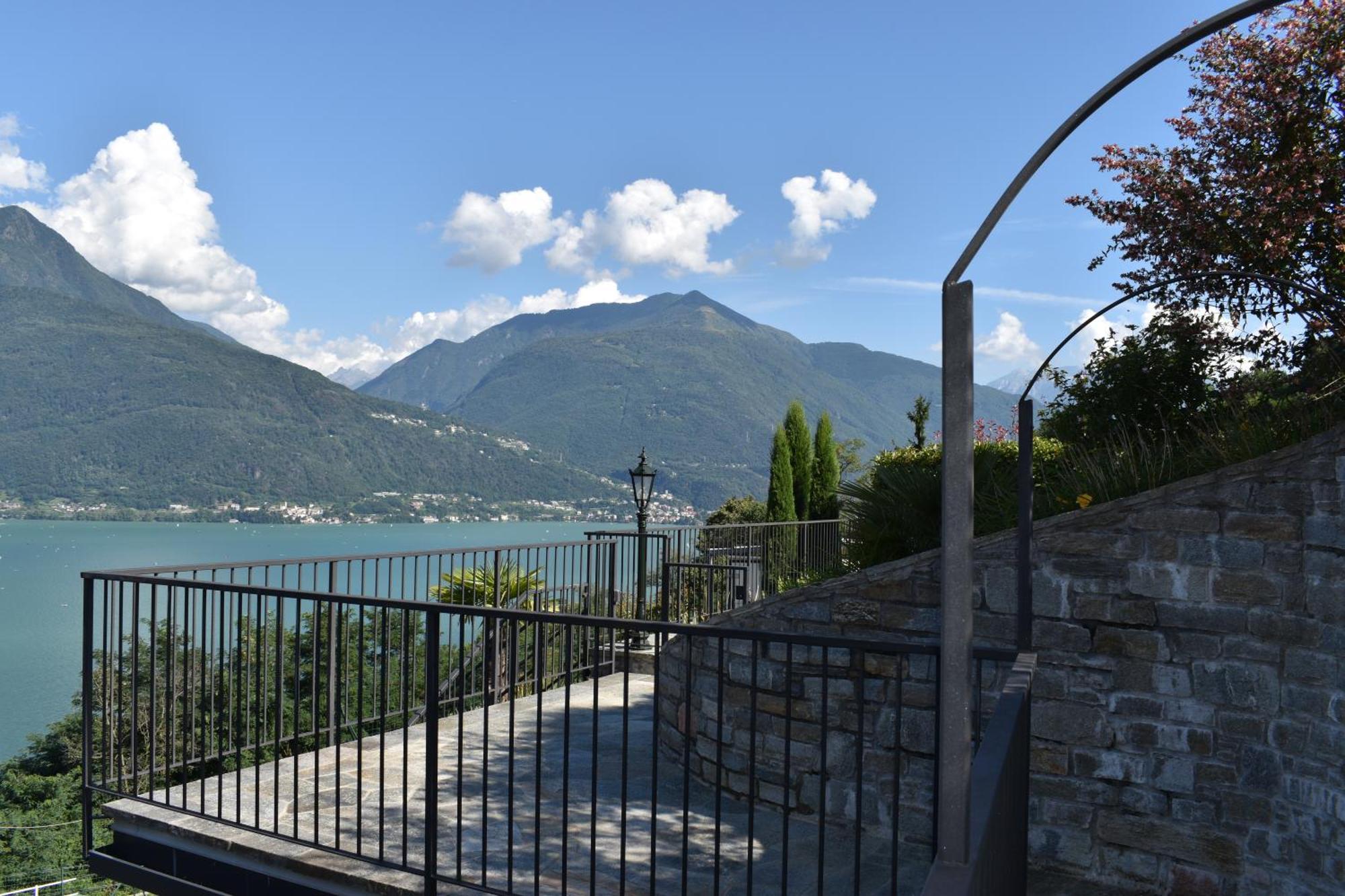 Apartment Monte E Lago Pianello Del Lario Exterior photo